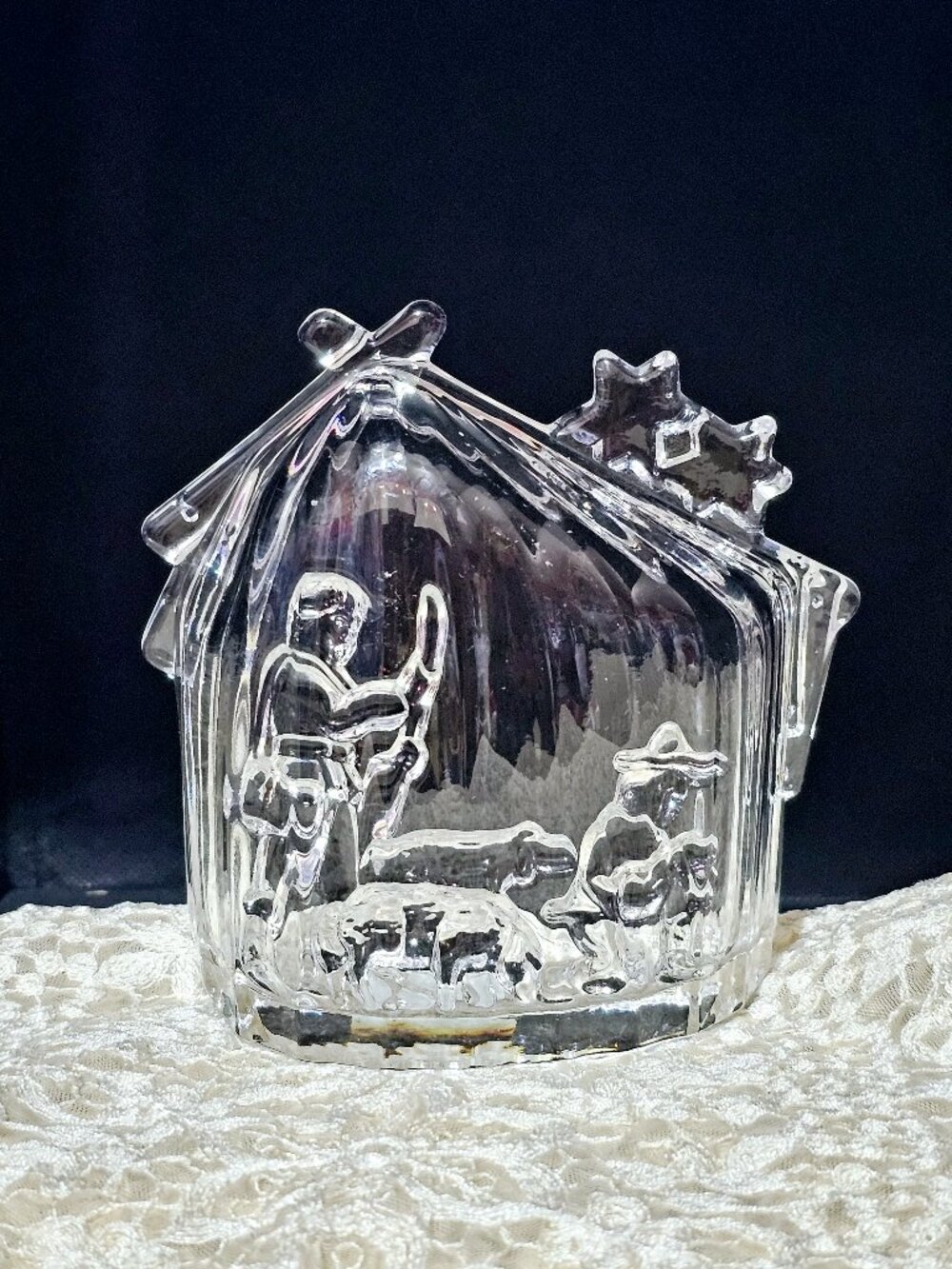 VTG Evita Bleikristall Lead Crystal Shepherd, Sheep, Manger Nativity Figurine
